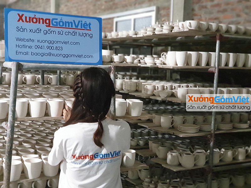 Ấm Chén Trà Bát Tràng