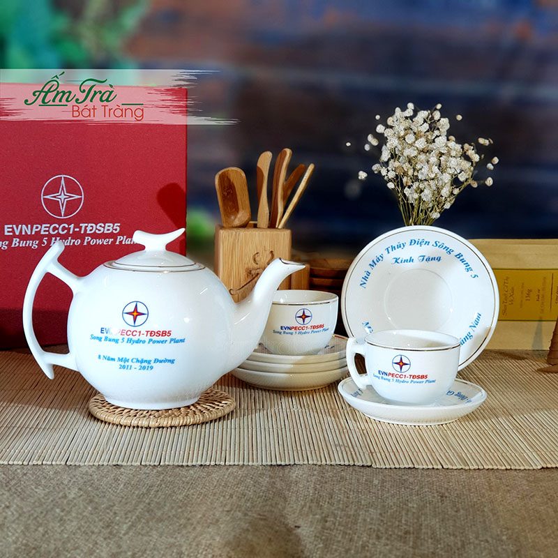 ấm trà in logo quà tặng