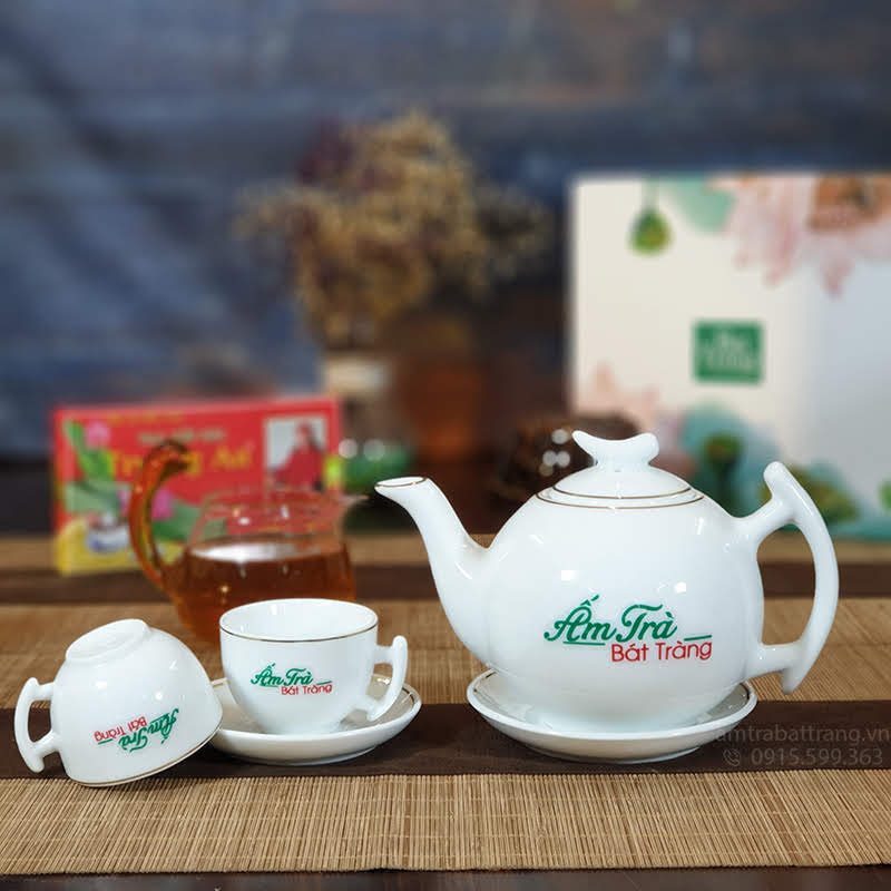 Cung cấp ấm chén Bát Tràng tại Cần Thơ