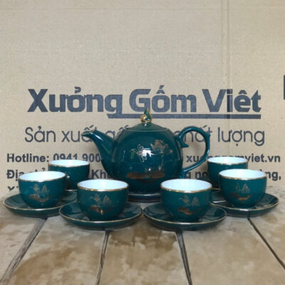 Bộ ấm chén Bát Tràng dáng bầu tròn màu xanh họa tiết hoa sen chuồn XG-AC40