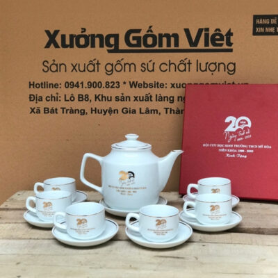 Bộ ấm chén in logo dáng tiệp màu trắng vẽ vàng kim XG-AC07