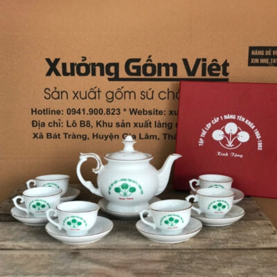 Bộ ấm chén in logo dáng cát tường màu trắng vẽ vàng XG-AC11