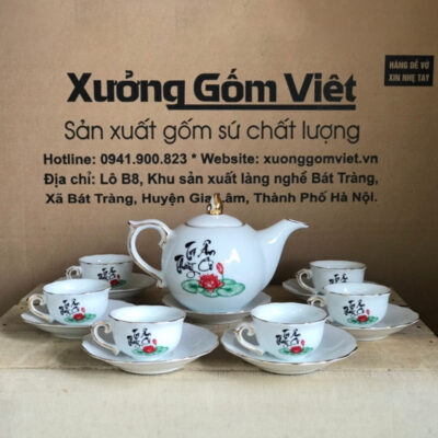 Bộ ấm chén Bát Tràng dáng bầu tròn màu trắng vẽ chỉ vàng XG-AC20