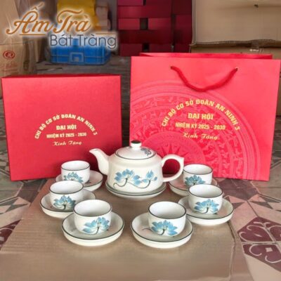 bo-am-tra-ve-tay-qua-tang-in-logo-quai-vuong-ve-sen-xanh-atbt-vt03 (2)