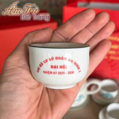bo-am-tra-ve-tay-qua-tang-in-logo-quai-vuong-ve-sen-xanh-atbt-vt03 (6)