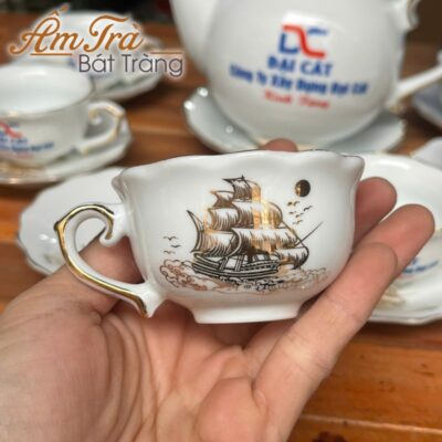am-chen-ve-tay-in-logo-qua-tang-hoa-tiet-thuan-buom-xuoi-gio-ve-vang-dang-buoi-lua-atbt-vt19