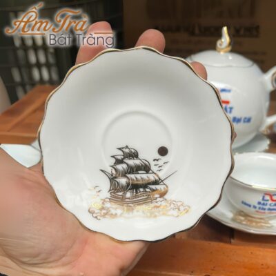 am-chen-ve-tay-in-logo-qua-tang-hoa-tiet-thuan-buom-xuoi-gio-ve-vang-dang-buoi-lua-atbt-vt19