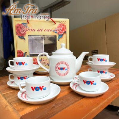 bo-am-chen-men-trang-in-logo-dang-vuong-thang-650ml-atbt-mt06 (2)