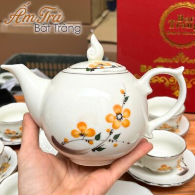 bo-am-chen-ve-tay-in-logo-hoa-tiet-hoa-mai-dang-buoi-lua-atbt-vt14 (5)