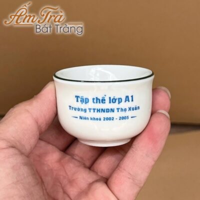 bo-am-chen-ve-tay-in-logo-hoa-tiet-sen-xanh-vai-vuong-men-kem-atbt-vt15 (6)