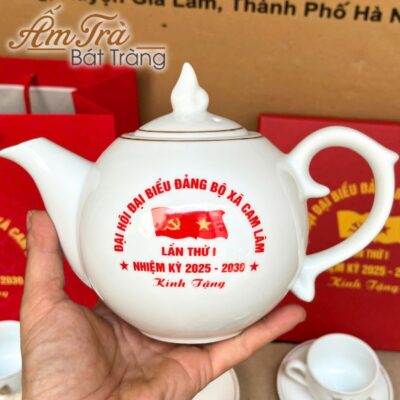 bo-am-chen-ve-tay-in-logo-qua-tang-sen-chuon-vang-kim-dang-buoi-lua-atbt-vt33 (4)