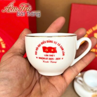 bo-am-chen-ve-tay-in-logo-qua-tang-sen-chuon-vang-kim-dang-buoi-lua-atbt-vt33 (7)