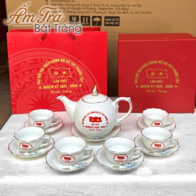 bo-am-chen-ve-tay-qua-tang-dai-hoi-in-logo-hoa-tiet-sen-xanh-vang-kim-dang-buoi-lua-atbt-vt16 (2)