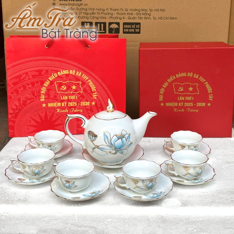 bo-am-chen-ve-tay-qua-tang-dai-hoi-in-logo-hoa-tiet-sen-xanh-vang-kim-dang-buoi-lua-atbt-vt16 (3)