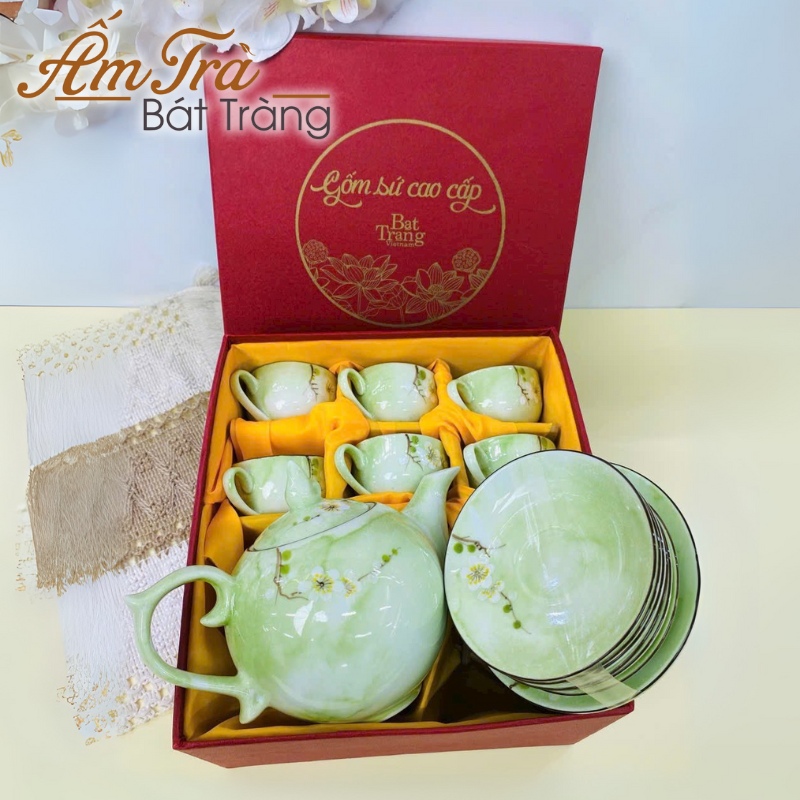 bo-am-tra-ve-tay-in-logo-qua-tang-hoa-mai-trang-men-van-da-xanh-luc-dang-buoi-lua-atbt-vt36 (3)