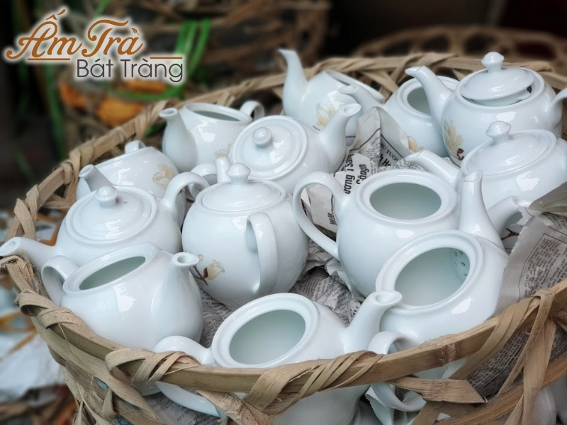 quy trình in logo lên bộ ấm chén trà gốm sứ quà tặng (3)