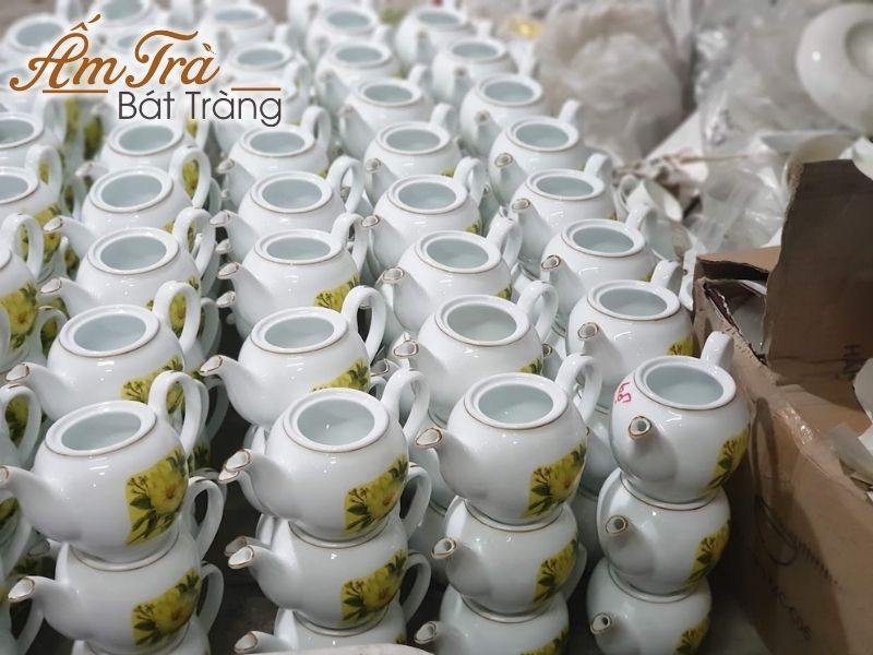 sản xuất ấm chén trà gốm sứ in logo số lượng lớn (2)