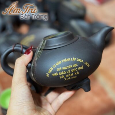 bo-am-chen-tu-sa-in-logo-qua-tang-ba-chan-hoa-tiet-hoa-dap-noi-atbt-ts05 (5)